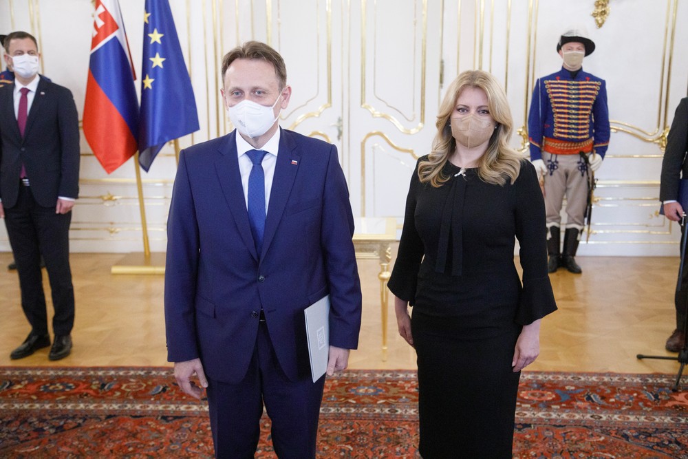 Čaputová Vlčan Mičovský 