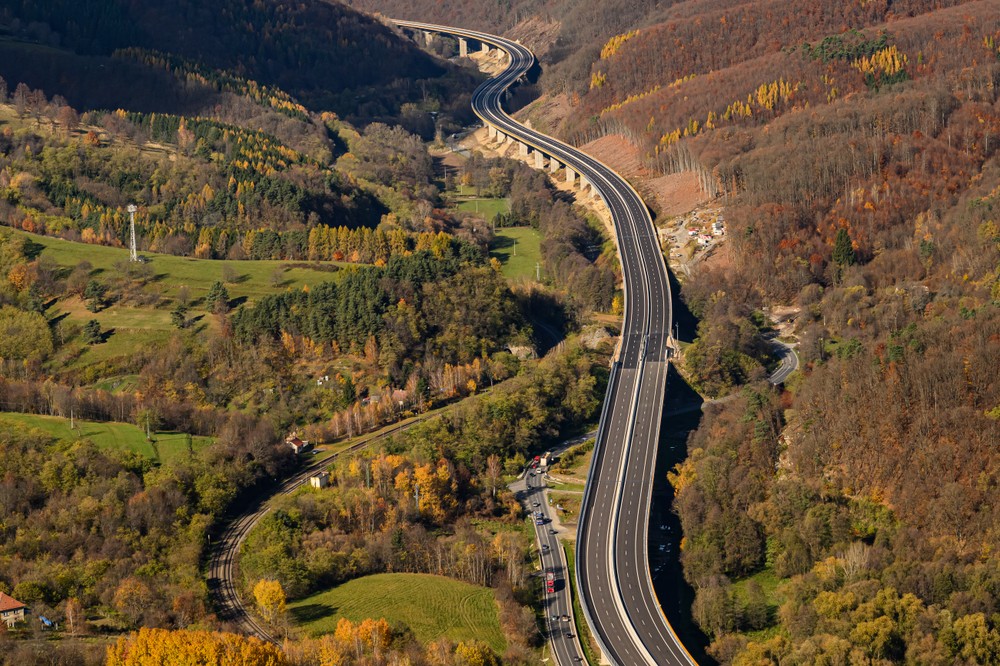 Rýchlostná cesta R2 Kriváň - Mýtna