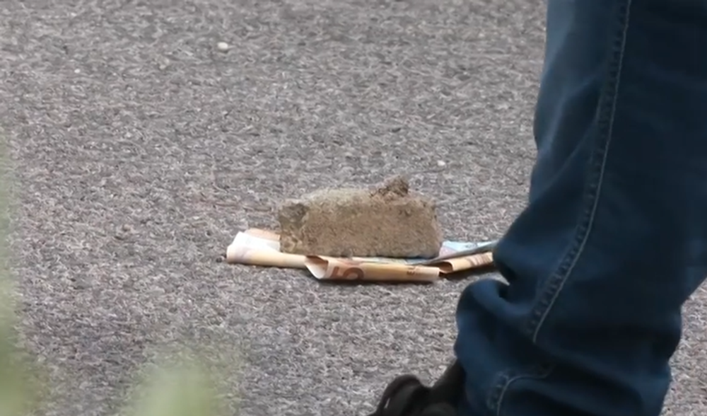 feťák naháňačka peniaze