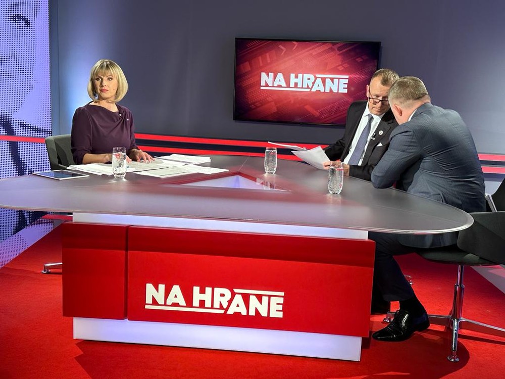 a2b0be1f-e483-44af-b9b1-addca767646b