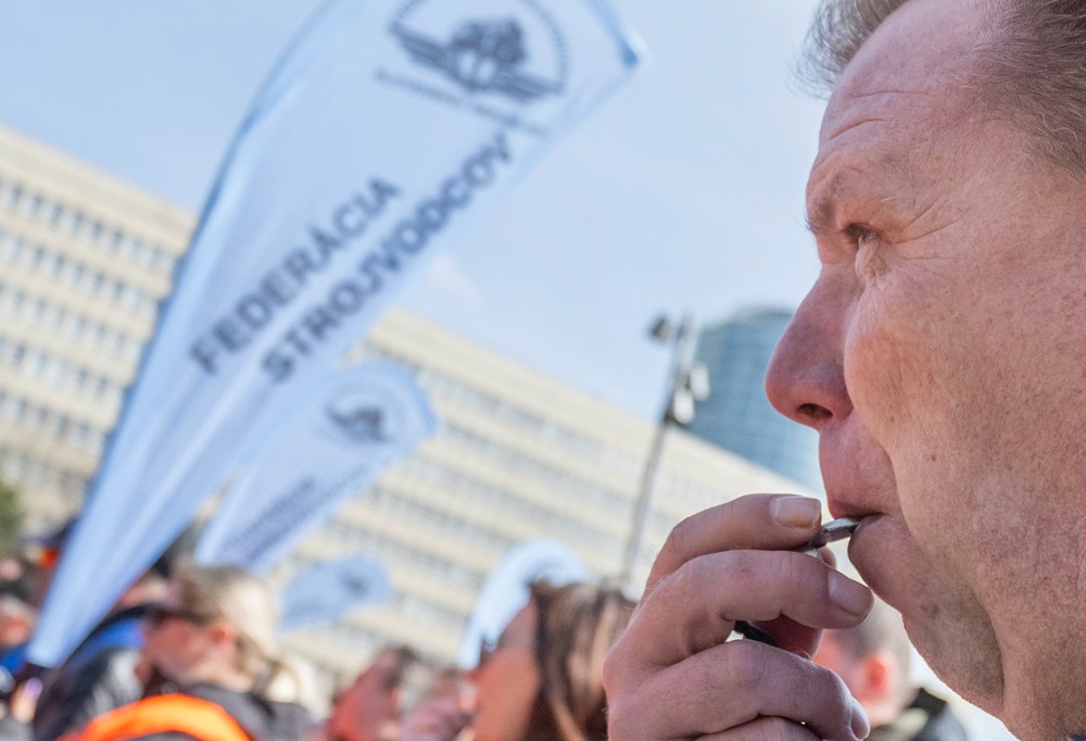 Protestné zhromaždenie Federácie strojvodcov SR