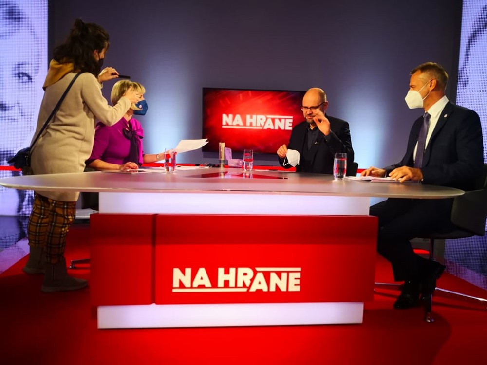 Pred vysielaním Na Hrane s Richardom Rašim a Richardom Sulíkom