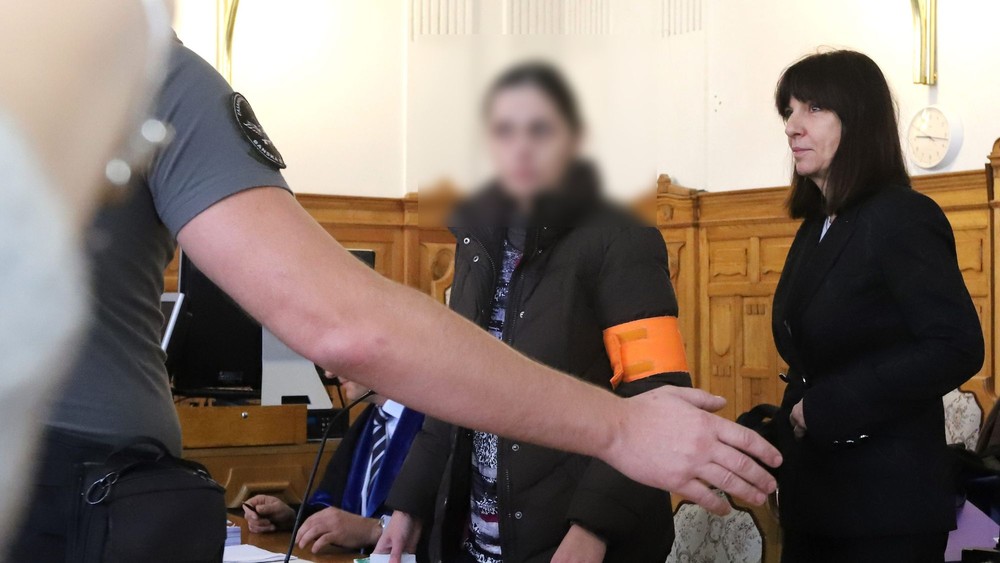 slovenka obvinena z teroriumu rastrovana (9) Renáta Dibdiaková