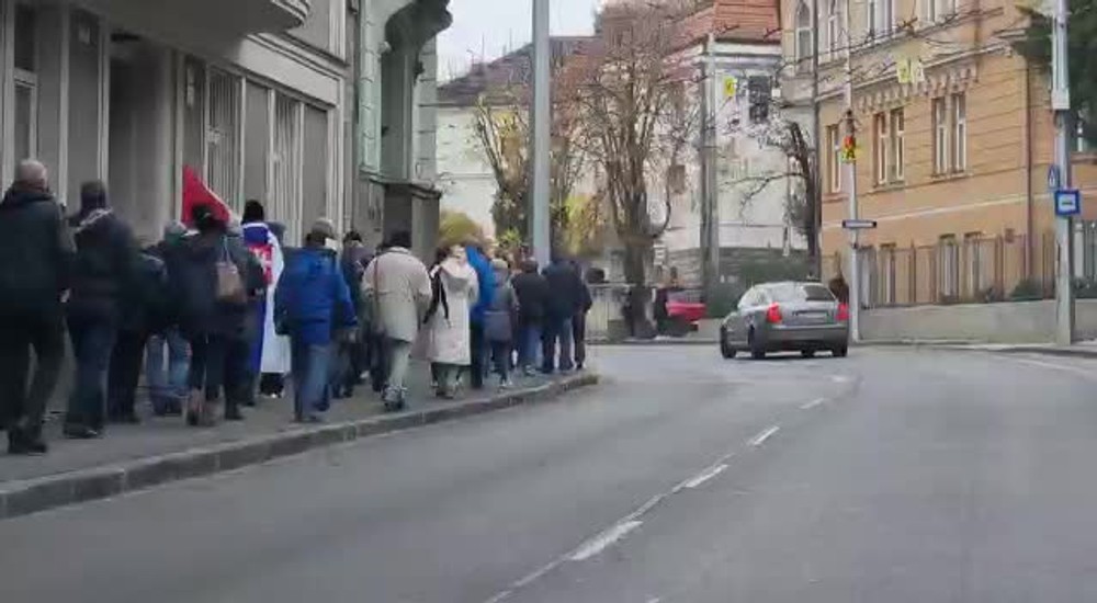 [multi] Protesty 17.11 1180