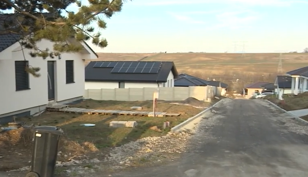 Príjazdová cesta Sasinkovo 2