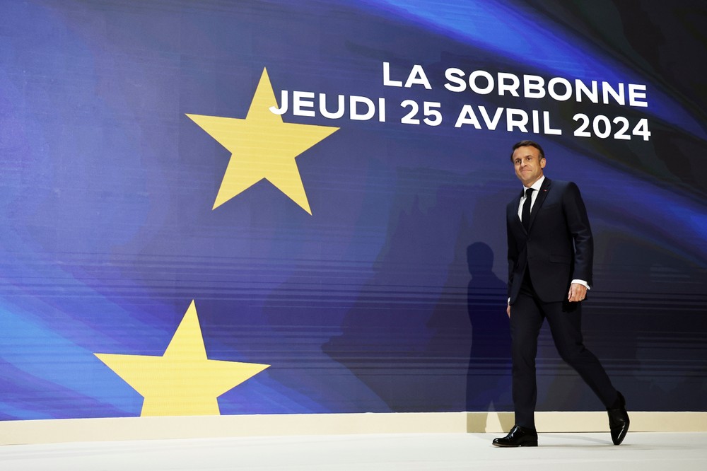Macron prejav (3)