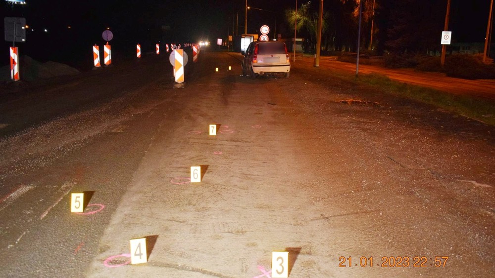 Vodič zrazil chodca na priechode