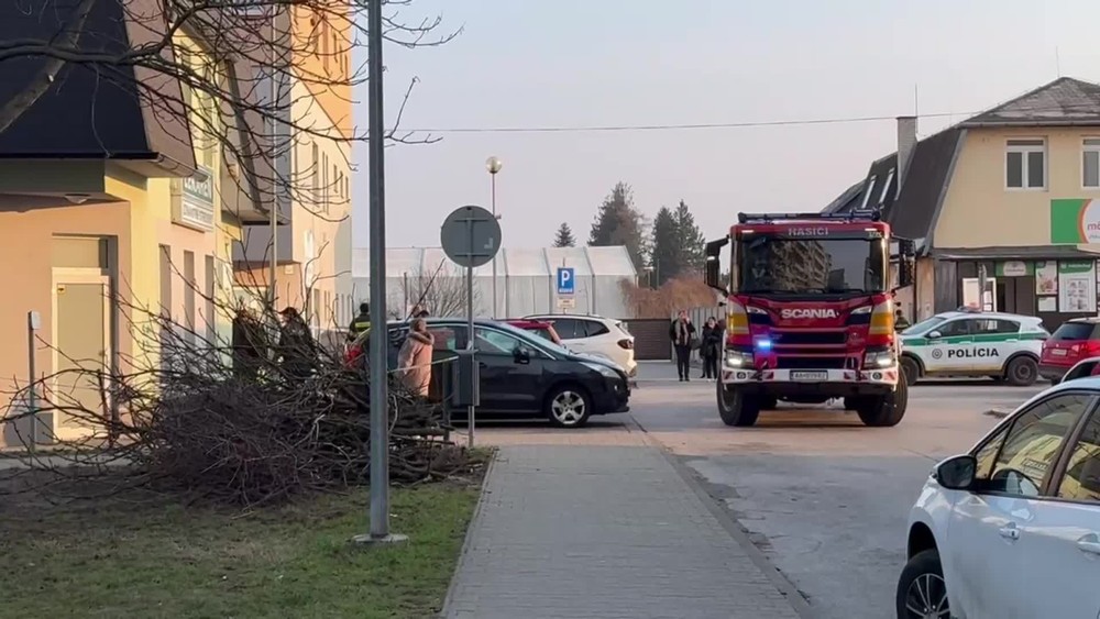 [multi] vybuch bankomatu malacky 2332