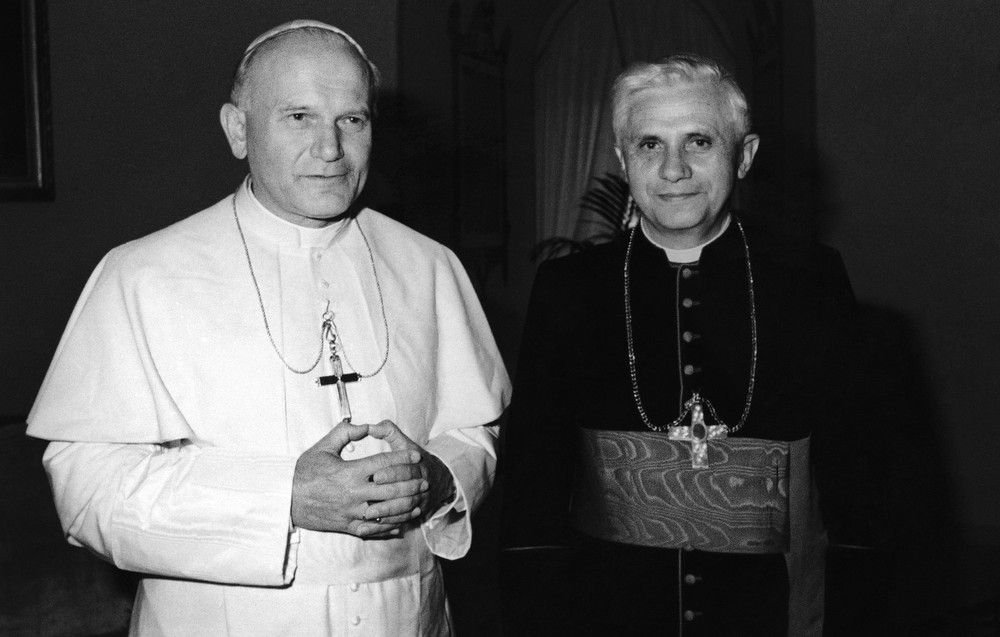 Pápež Benedikt XVI