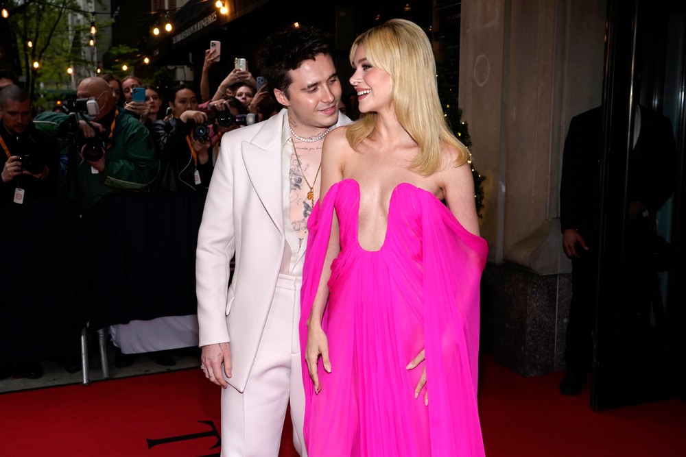 2022_MET_Gala_-_The_Mark_Hotel_Departures_47709-5319cff391324965ab625c9aa651d460