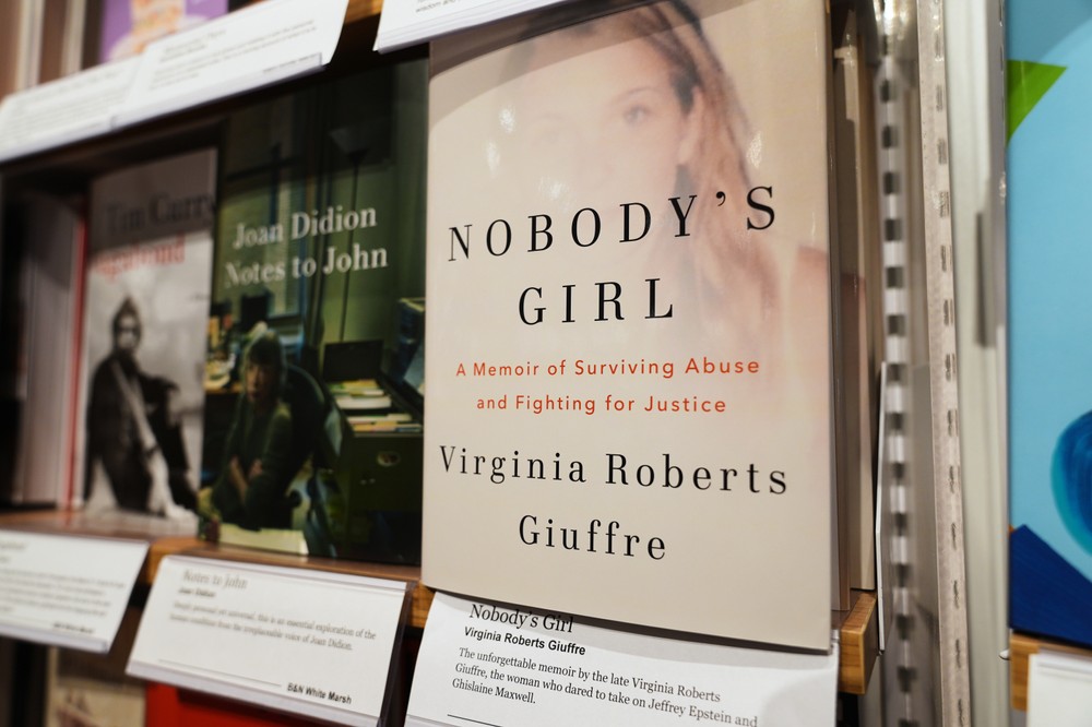 Virginia_Giuffre_Memoir774179