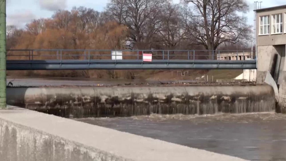 [multi] KN Utopena zena 21141