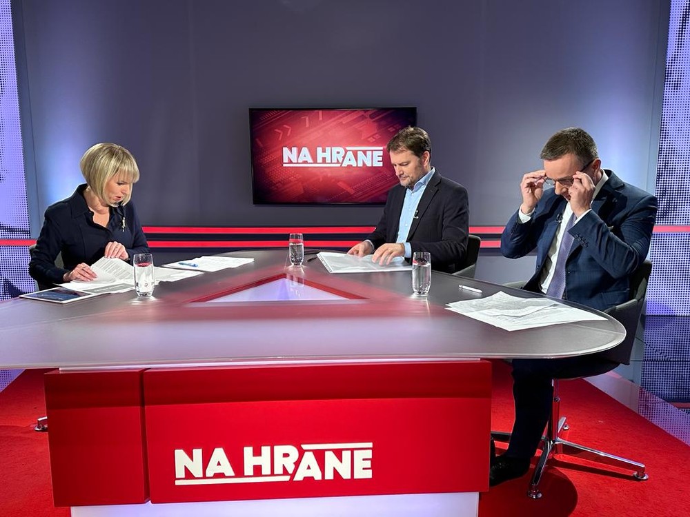 4a24ed9d-fd27-4e08-9fb9-9ffd9cebb1d1