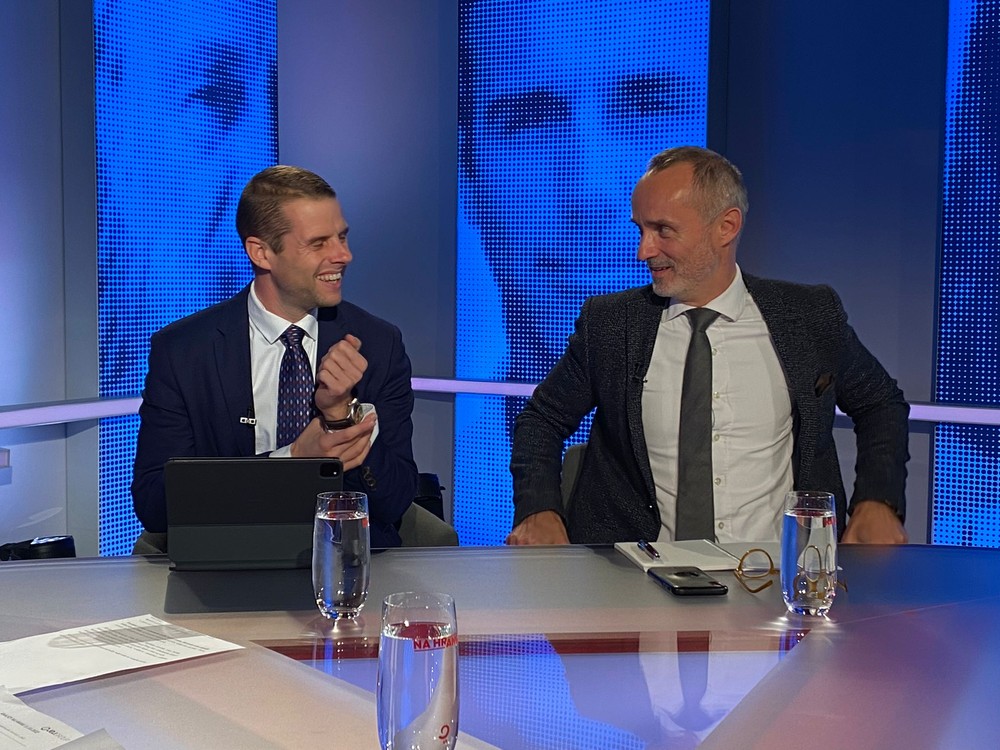 Analýzy Na hrane s Martinom Klusom a Tomášom Valáškom