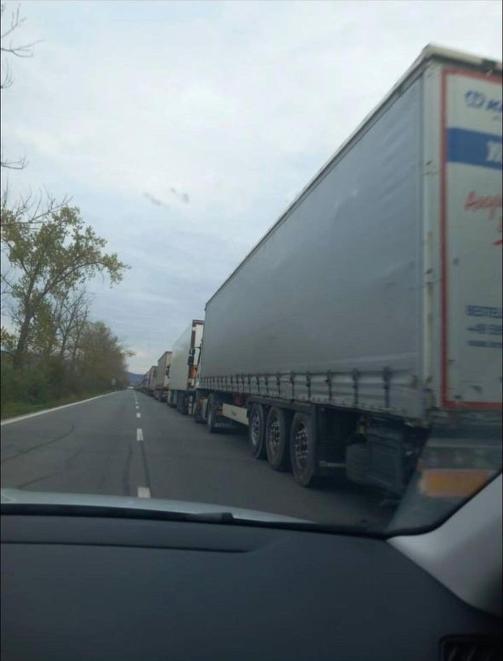 Kolóny (cropped)