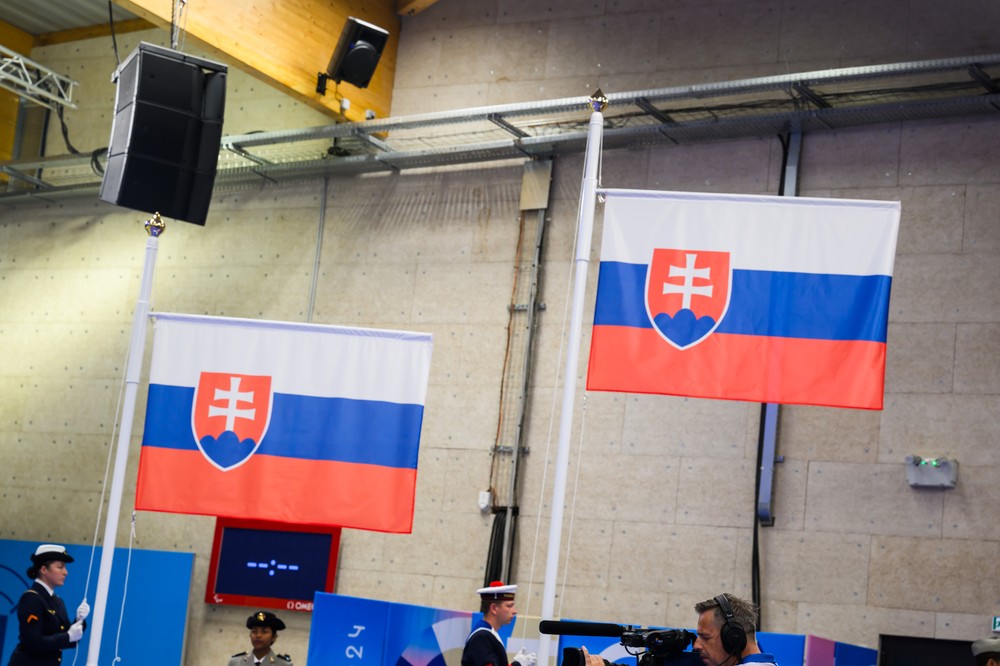 2024109_para_pariz_den4_31069294