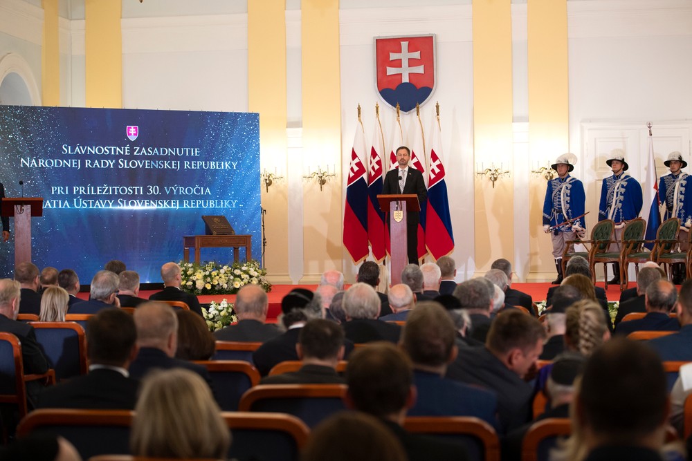 Pred 30 rokmi bola schválená Ústava SR: E. Heger