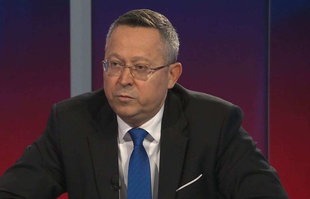 Politika 24 - Ladislav Kamenický 1