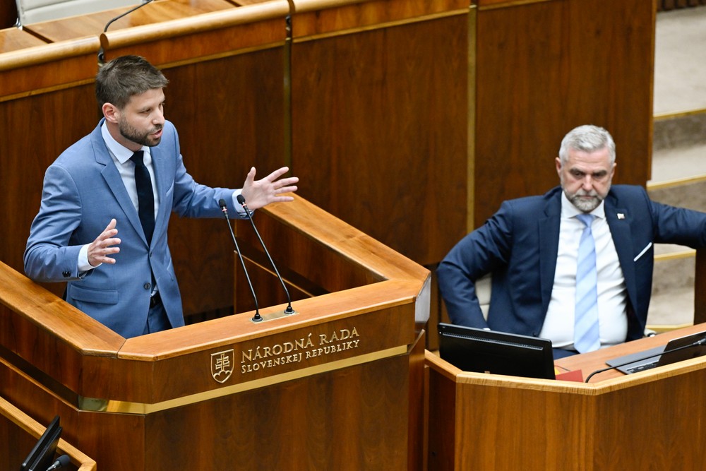 Odvolávanie Michala Šimečku z postu podpredsedu parlamentu