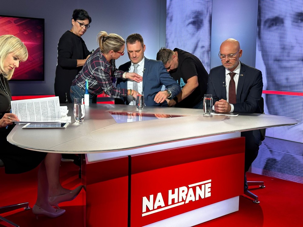 35437ce6-6219-4342-983c-209393341aec