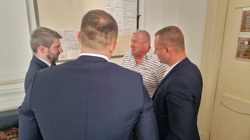 Dušan Kováčik na súde v Banskej Bystrici 