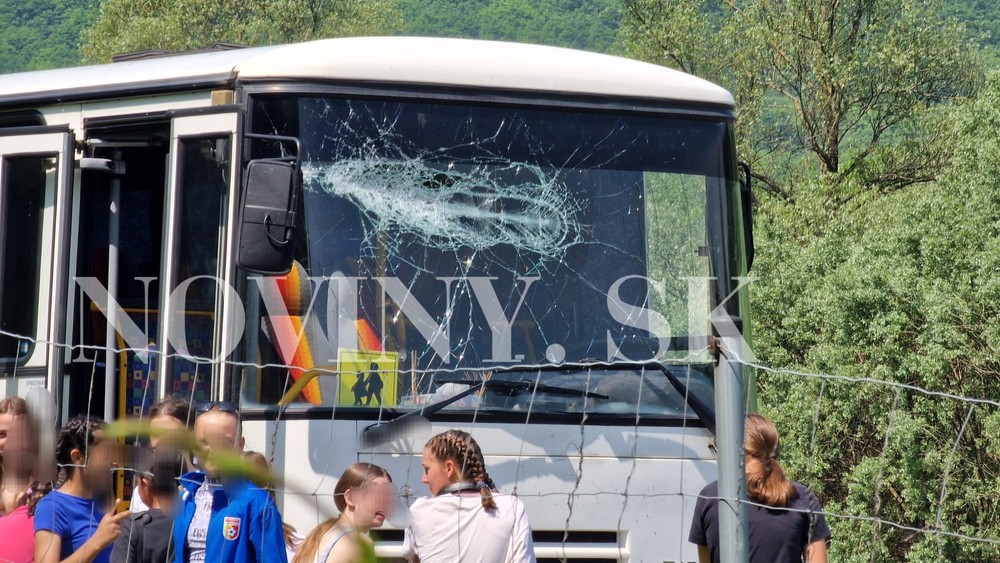 Autobus hrozivý moment