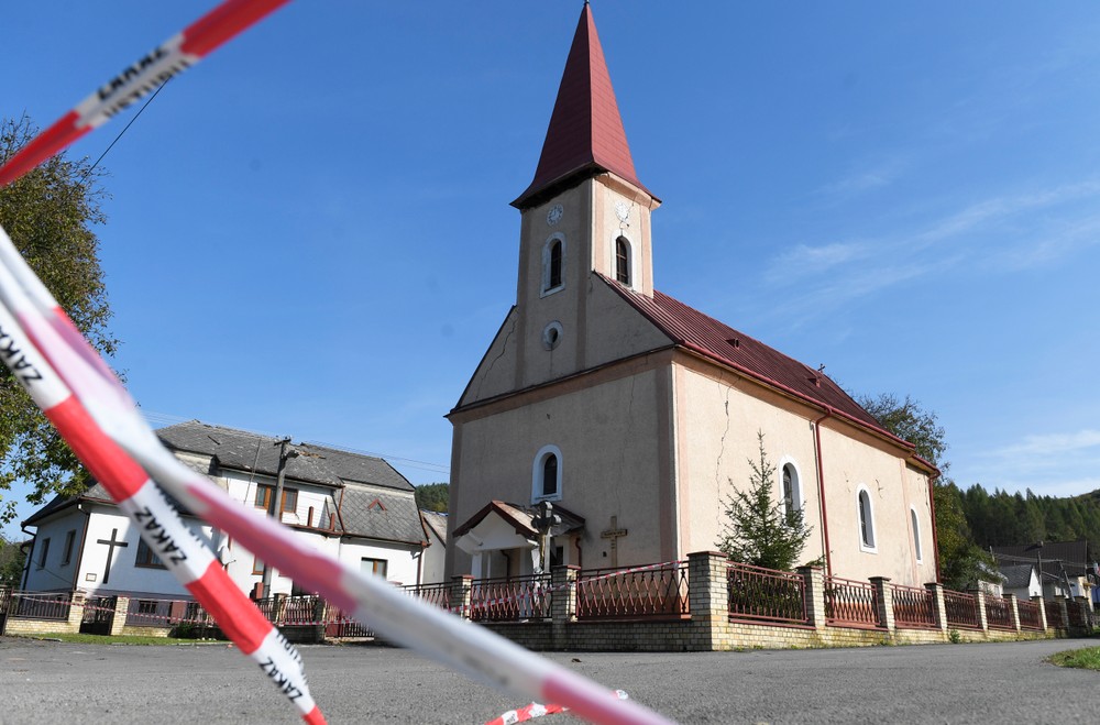 jankovce zemetrasenie škody (9)