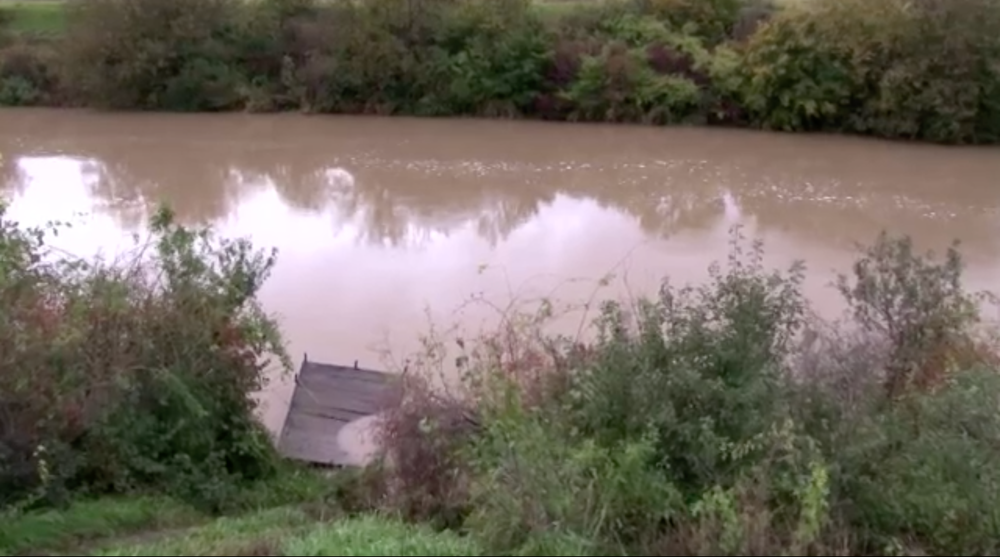 Auto po bujarej párty skončilo v rieke