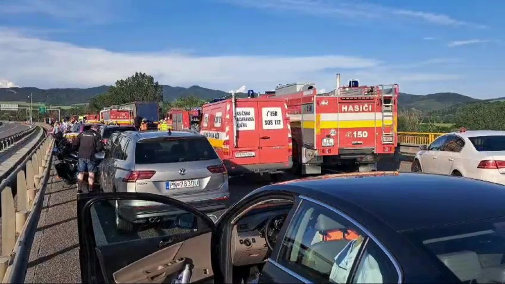 [multi] Nehoda hasiči D1 13514