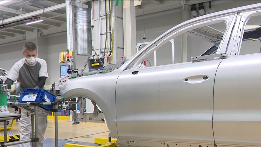 Šéfovi českej Škodovky dochádza trpezlivosť.