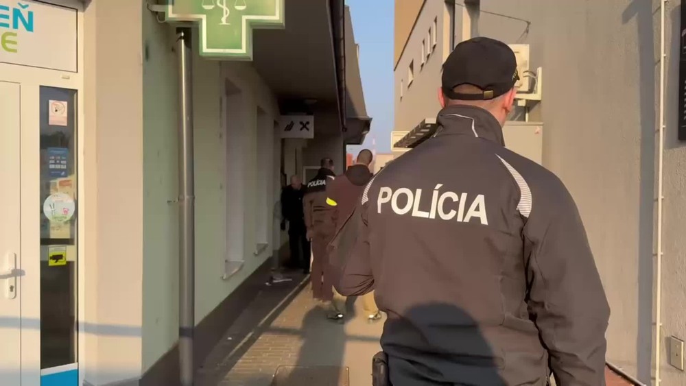 [multi] vybuch bankomatu malacky 2334