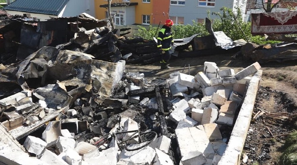 Prišli o strechu nad hlavou (8)