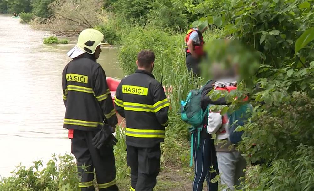 V Malom Dunaji sa topilo niekoľko ľudí na teambuildingu