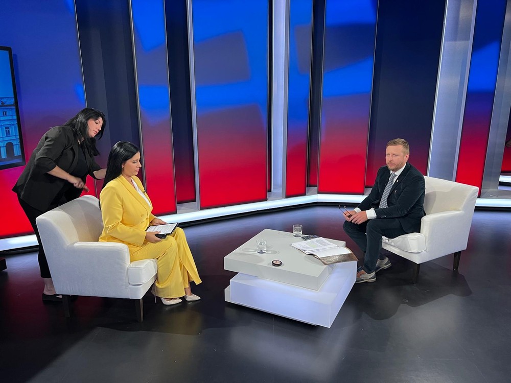 Politika 24 - Peter Kotlár 7