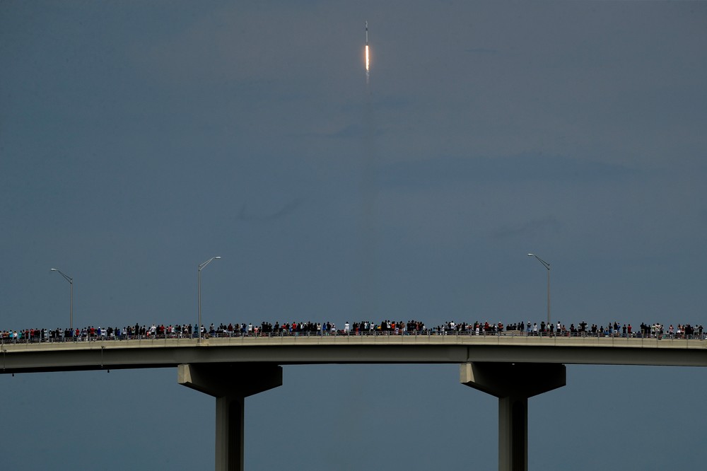 Odlet prvej komerčnej vesmírnej lode Crew Dragon