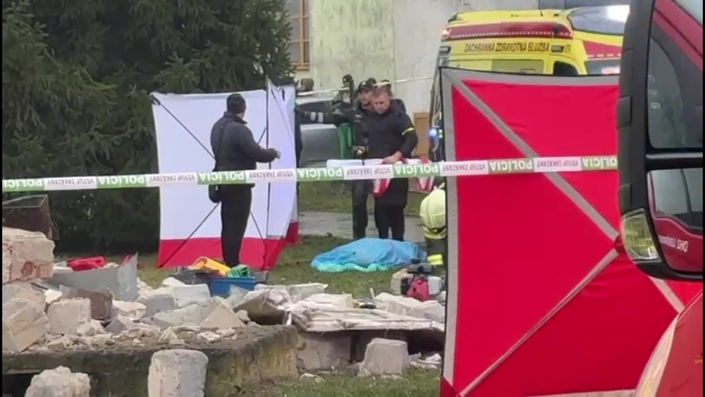 [multi] Zavalenie robotníkov pri Veľkých Kapušanoch 3227