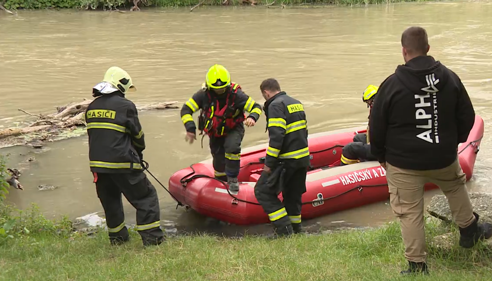 V Malom Dunaji sa topilo niekoľko ľudí na teambuildingu