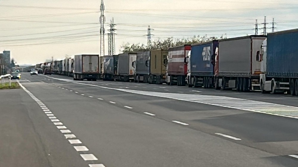 kolóny kamióny michalovce sobrance vyšné nemecké (4)