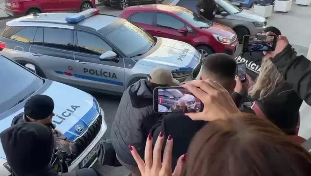 [multi] Čurillovci súd 740