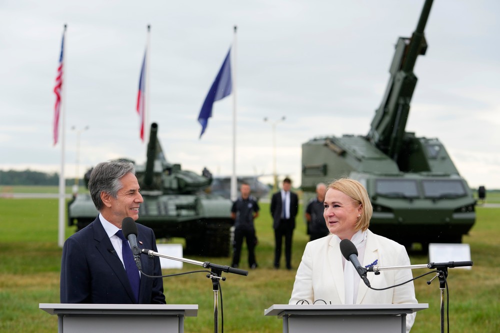 Czech_Republic_U.S._Blinken373393046820