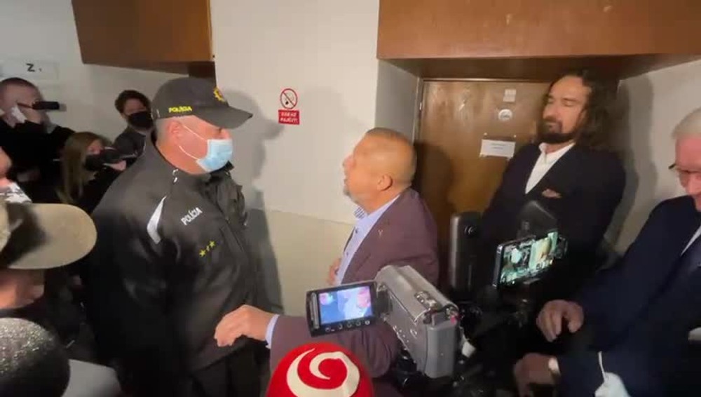 [multi] Štefan Harabin rúško II. 2617