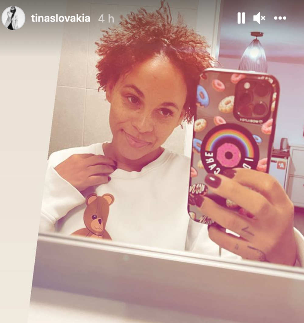 Tina sa nechala ostrihať synovi