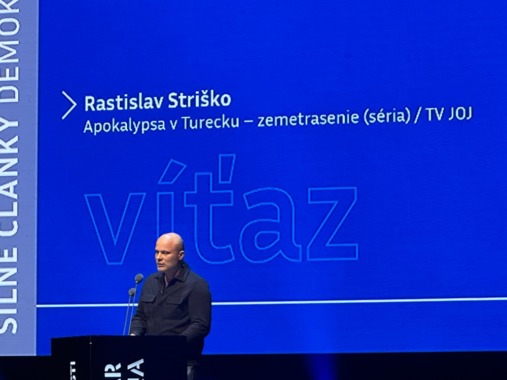 Striško vyhral novinársku cenu (2)