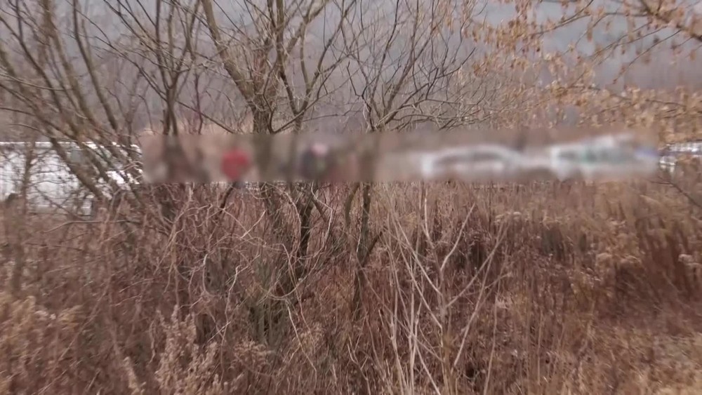 [multi] Mrtvola v aute 6555