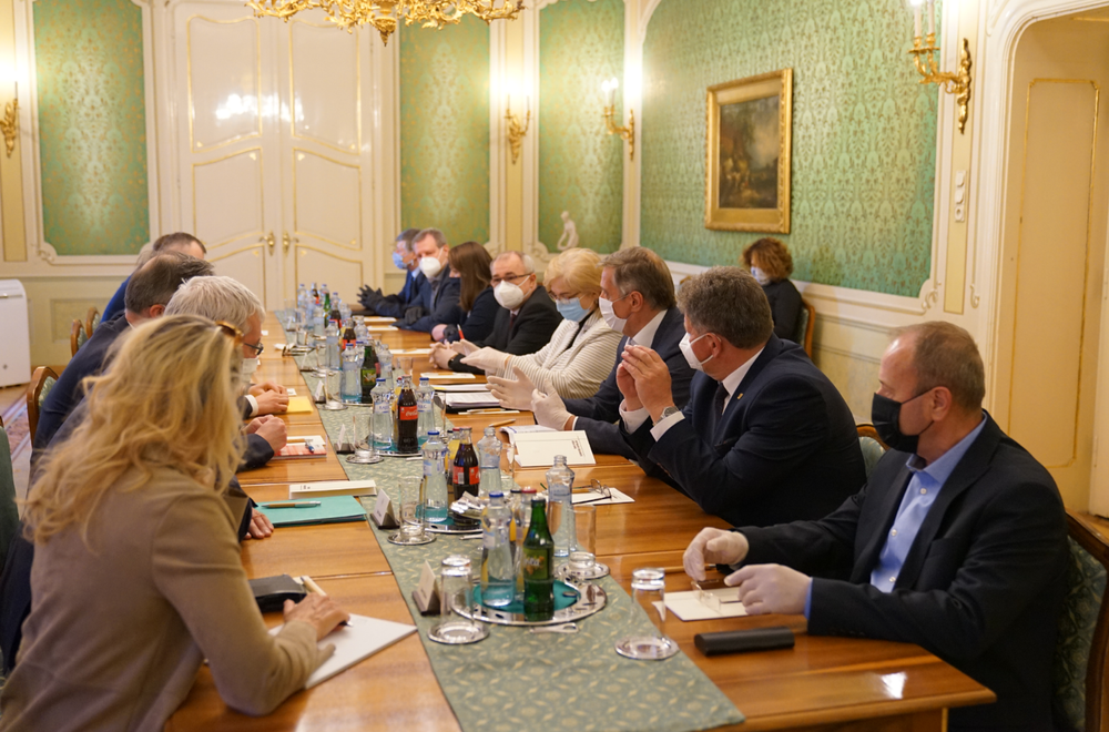 Stretnutie Igora Matoviča s predstaviteľmi odborárov 