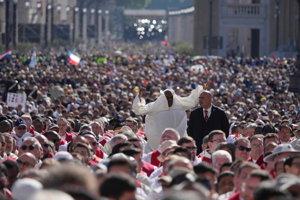 Vatican_Pope317816