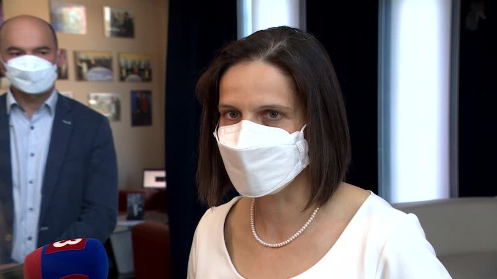 [multi] Kolíková deň pred odvolavanim 8547