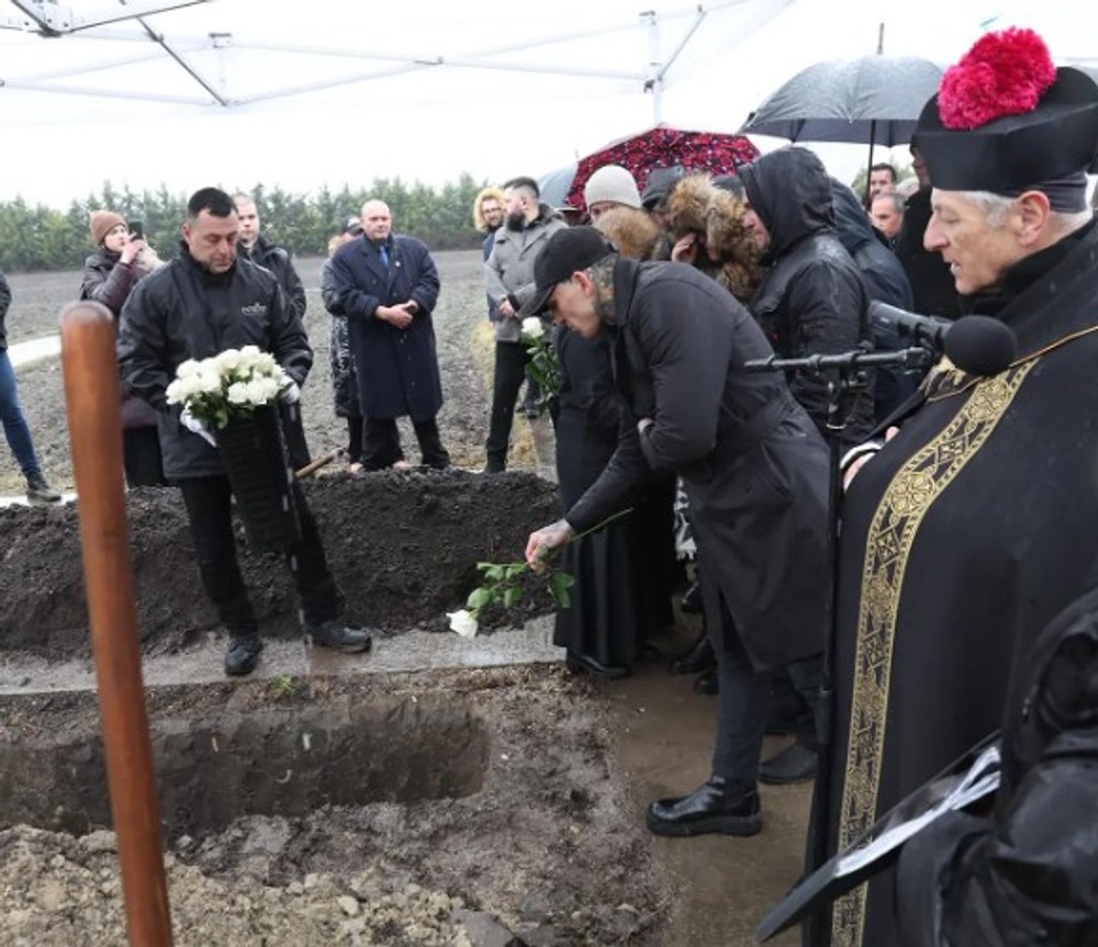 Posledná rozlúčka s Monikou Jákliovou - 2