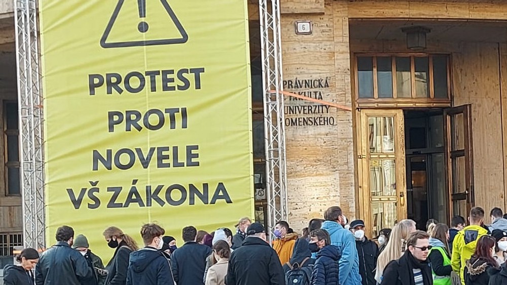 Protest novela VŠ 4