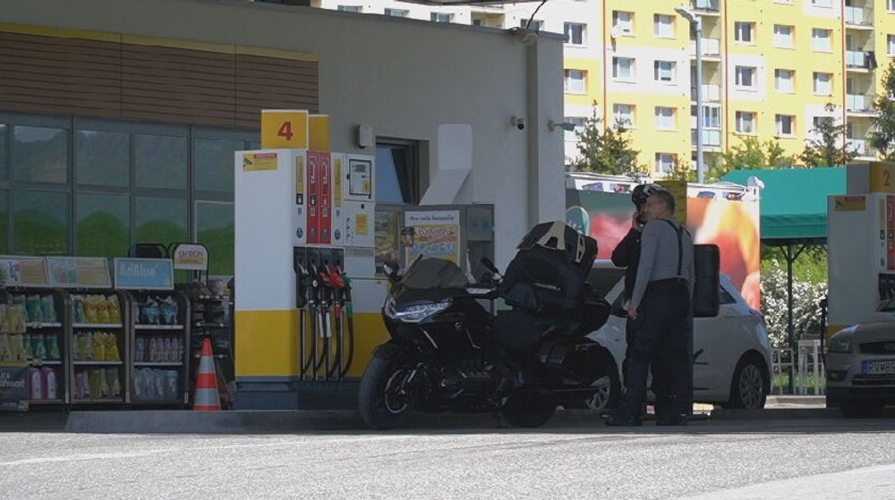 Ceny benzínu prestali rásť, dokonca mierne klesli (3)